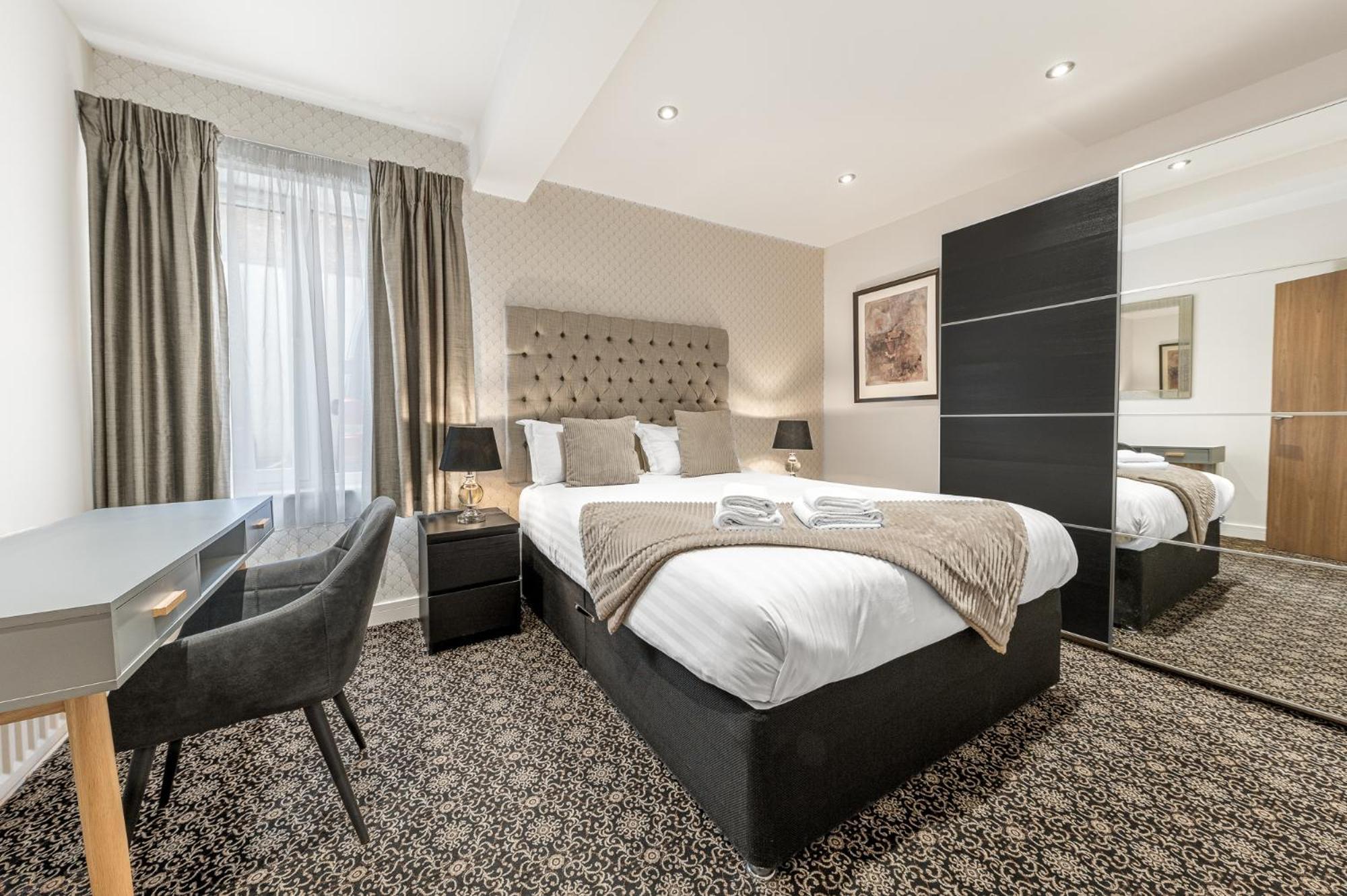 Abbey Apartments Modern Aparthotel For Tourists & Professionals Barrow-in-Furness Eksteriør billede