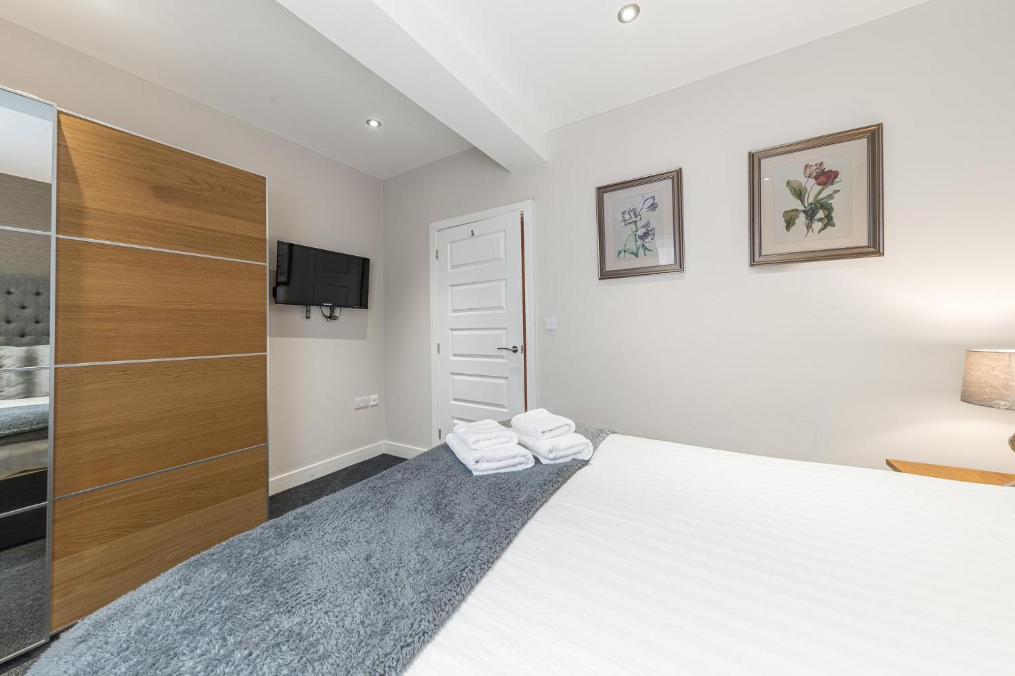 Abbey Apartments Modern Aparthotel For Tourists & Professionals Barrow-in-Furness Eksteriør billede